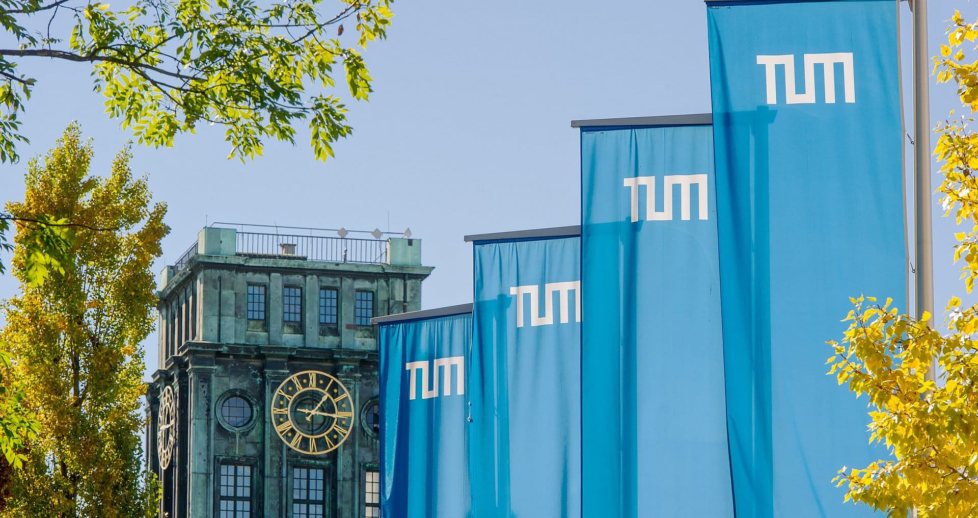 להתקבל ל-TU Munich: תנאי קבלה, ציונים נדרשים והגשת מועמדות
