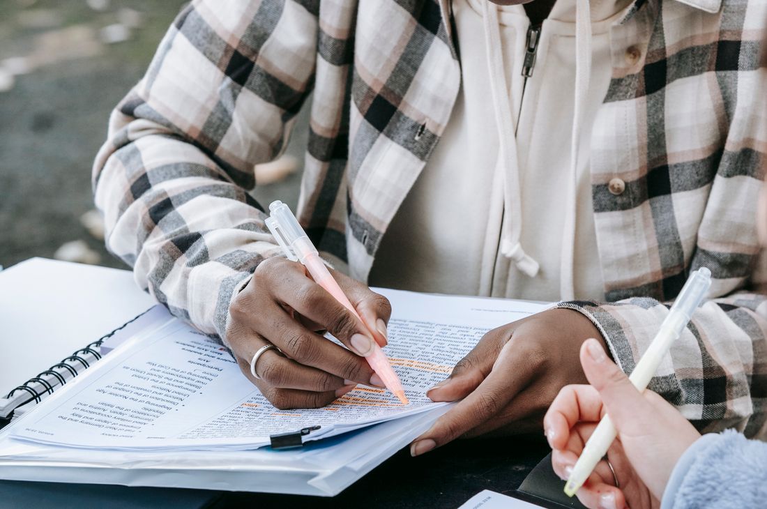 האם כדאי לגשת שוב ל-SAT, ל-GRE, ל-GMAT או ל-IELTS?